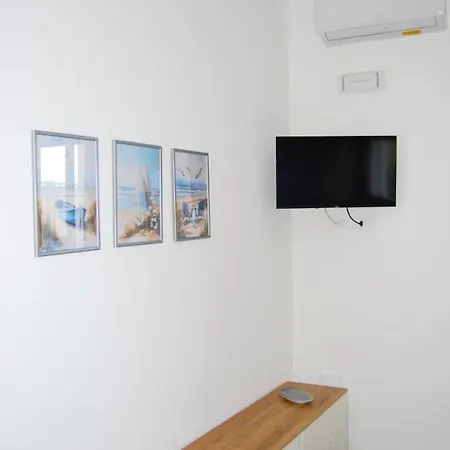Dimora Di Nettuno Apartamento *